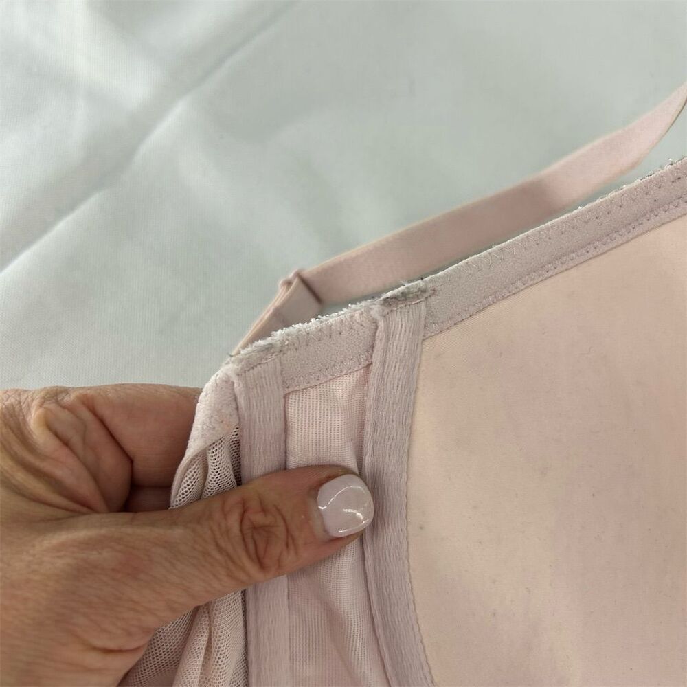 Victoria's Secret Push-Up Bra 38DD Silver Pink Lace Trim Underwired EUC 38E - Picture 6 of 13
